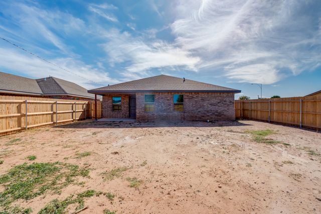 901 E Fordham Street, Lubbock, TX 79403