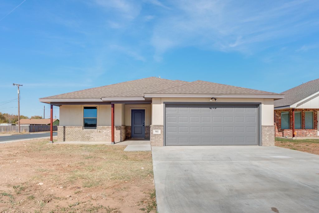 901 E Fordham Street, Lubbock, TX 79403