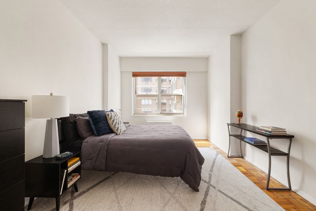 60 E 8th St Apt 6A, New York City, NY 10003