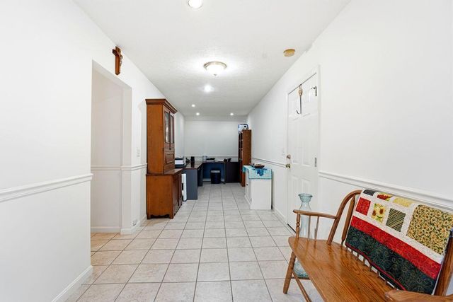 950 Lakeview Drive, Bloomfield, KY 40008