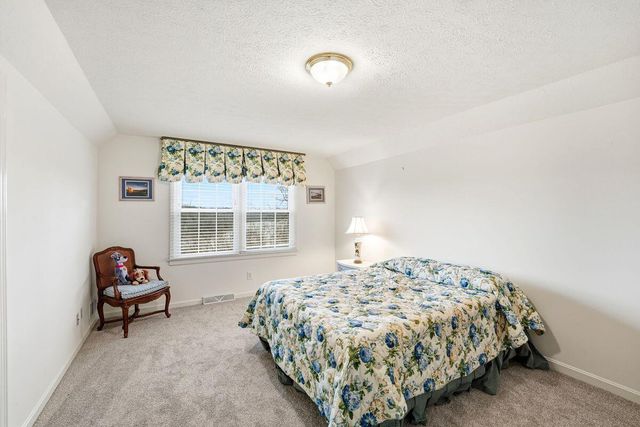 950 Lakeview Drive, Bloomfield, KY 40008