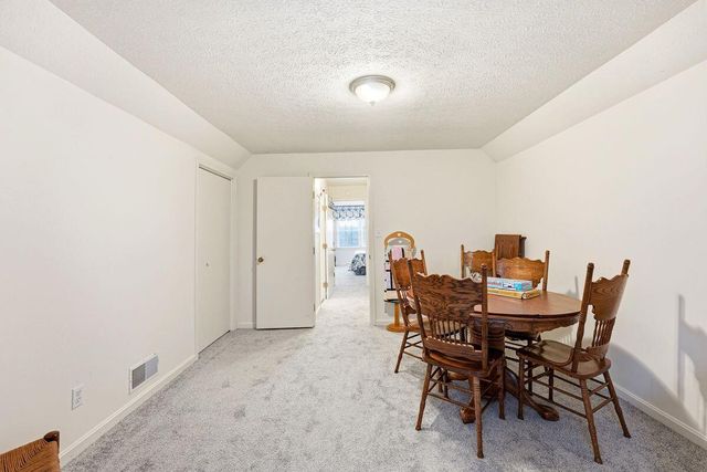 950 Lakeview Drive, Bloomfield, KY 40008