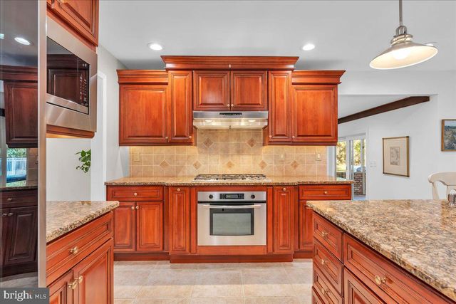 106 MOHAWK TRL, Shamong, NJ 08088