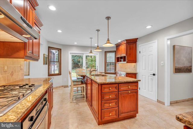 106 MOHAWK TRL, Shamong, NJ 08088