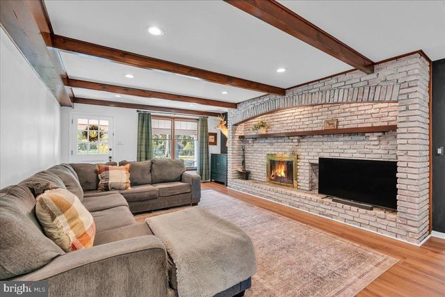 106 MOHAWK TRL, Shamong, NJ 08088