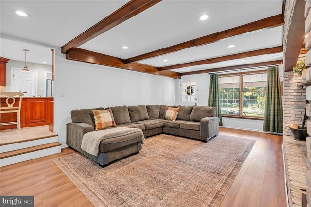 106 MOHAWK TRL, Shamong, NJ 08088