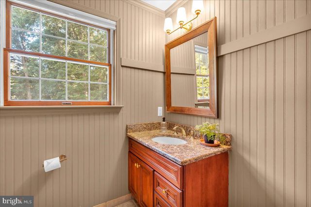 106 MOHAWK TRL, Shamong, NJ 08088