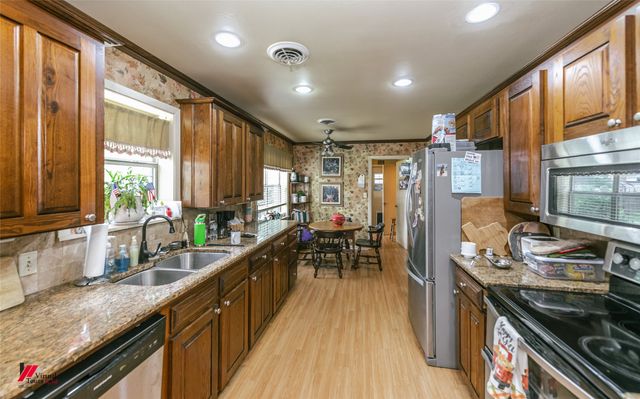547 N Marlborough Circle, Shreveport, LA 71106