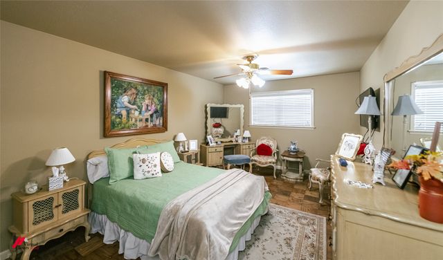 547 N Marlborough Circle, Shreveport, LA 71106