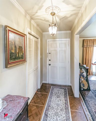 547 N Marlborough Circle, Shreveport, LA 71106