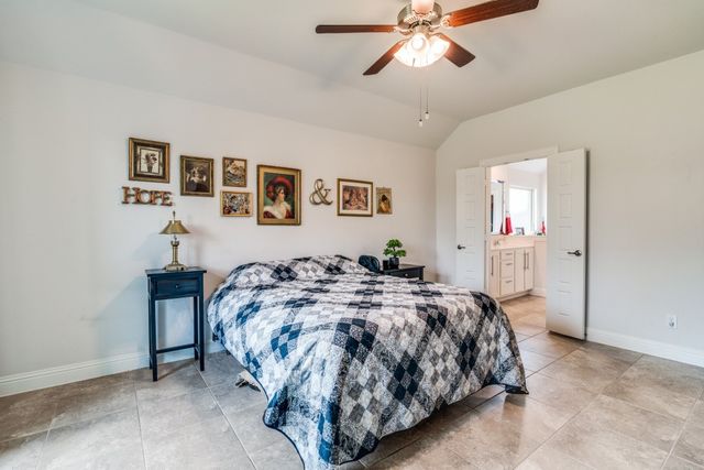 324 Jefferson Lane, Fate, TX 75189