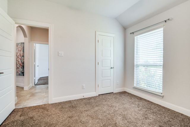 324 Jefferson Lane, Fate, TX 75189