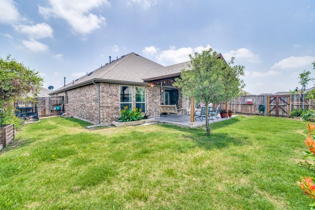 324 Jefferson Lane, Fate, TX 75189