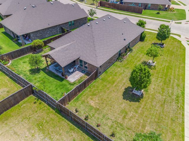 324 Jefferson Lane, Fate, TX 75189