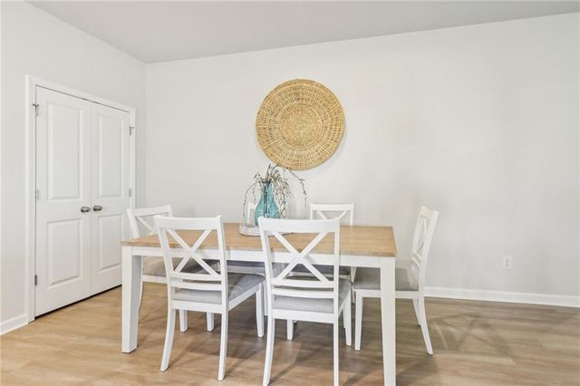 3020 Viewpark Circle, Conyers, GA 30013