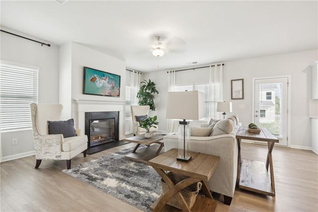 3020 Viewpark Circle, Conyers, GA 30013