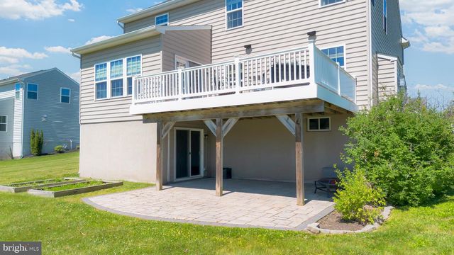 65 FOX HOLLOW DR, Gilbertsville, PA 19525