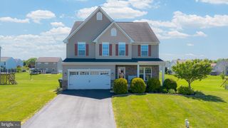 65 FOX HOLLOW DR, Gilbertsville, PA 19525