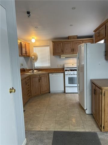 594 Holly Street, Bullhead City, AZ 86442