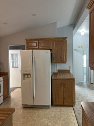 594 Holly Street, Bullhead City, AZ 86442