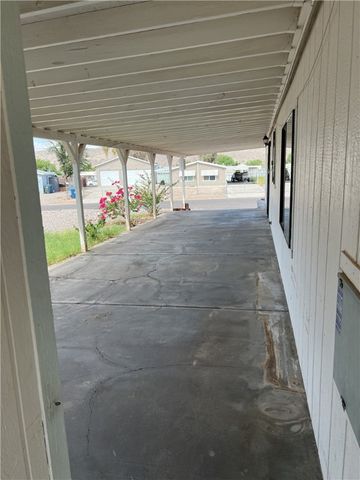 594 Holly Street, Bullhead City, AZ 86442