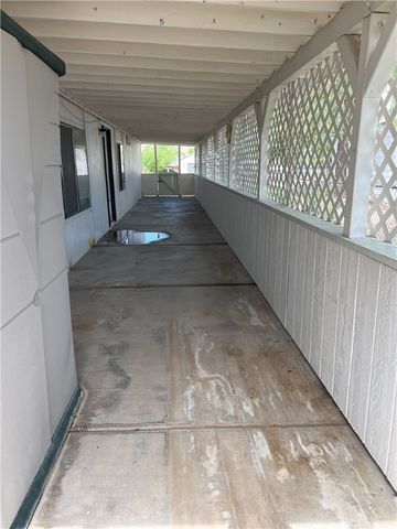 594 Holly Street, Bullhead City, AZ 86442