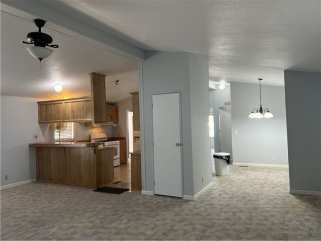 594 Holly Street, Bullhead City, AZ 86442