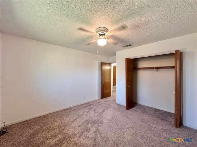 1908 Stardust Street, Killeen, TX 76543