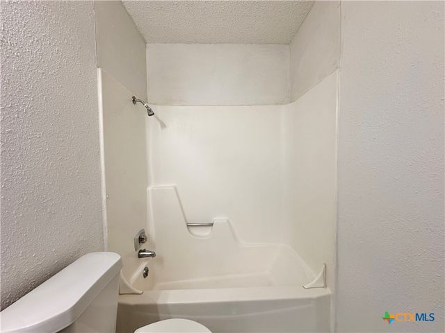 1908 Stardust Street, Killeen, TX 76543