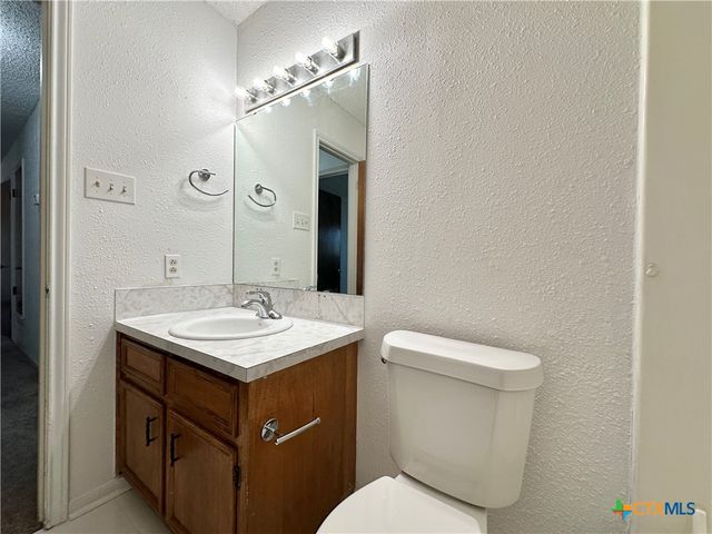 1908 Stardust Street, Killeen, TX 76543