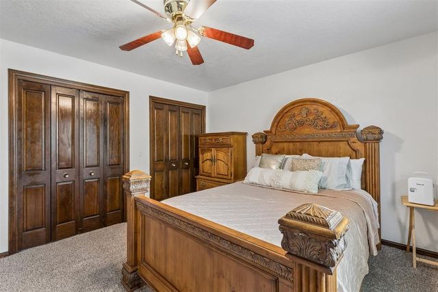 806 Glenmanor Drive, Midwest City, OK 73110