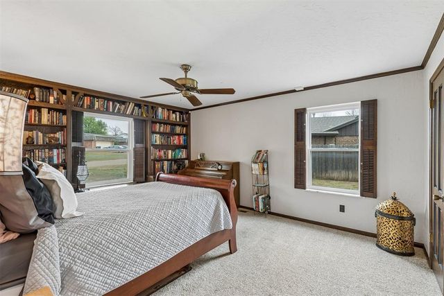 806 Glenmanor Drive, Midwest City, OK 73110