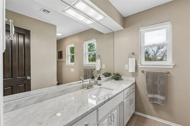 806 Glenmanor Drive, Midwest City, OK 73110