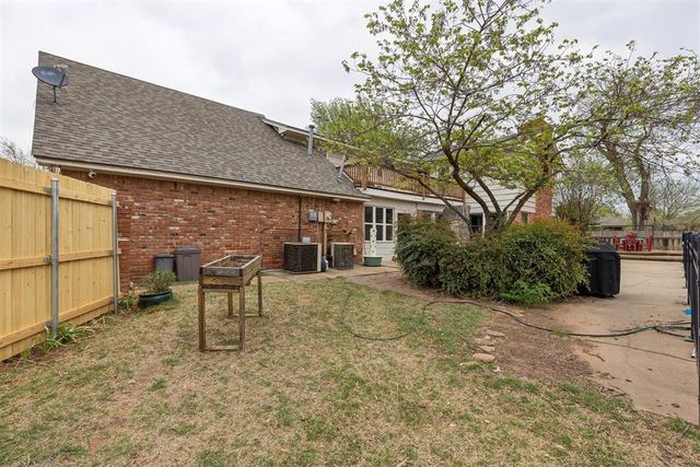 806 Glenmanor Drive, Midwest City, OK 73110