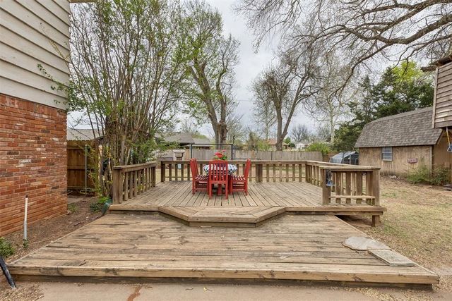 806 Glenmanor Drive, Midwest City, OK 73110