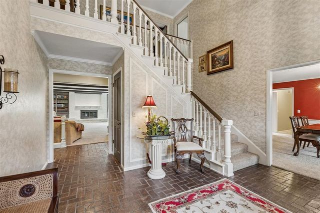 806 Glenmanor Drive, Midwest City, OK 73110