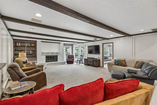 806 Glenmanor Drive, Midwest City, OK 73110