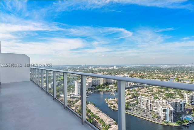 4010 S S Ocean Dr T4301-PENTHOUSE, Hollywood, FL 33019