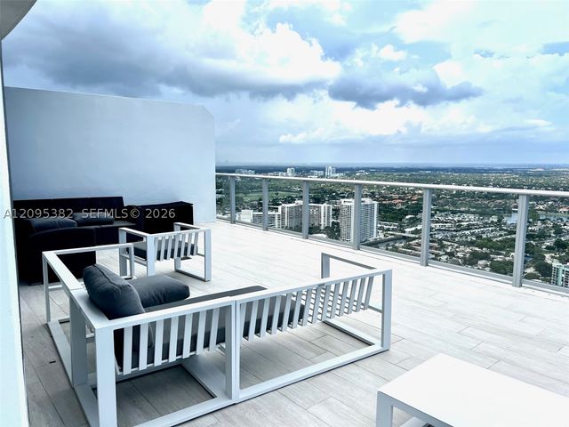 4010 S S Ocean Dr T4301-PENTHOUSE, Hollywood, FL 33019