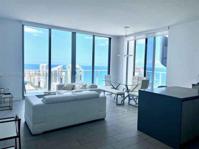 4010 S S Ocean Dr T4301-PENTHOUSE, Hollywood, FL 33019