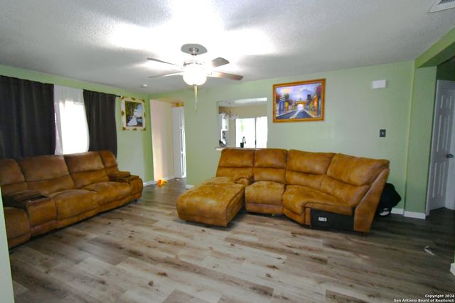 11342 WIDEFIELD LN, San Antonio, TX 78245