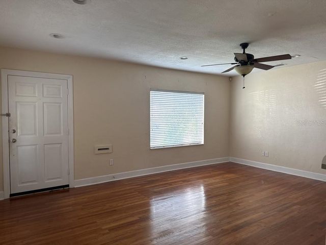 815 W PLYMOUTH STREET, Tampa, FL 33603