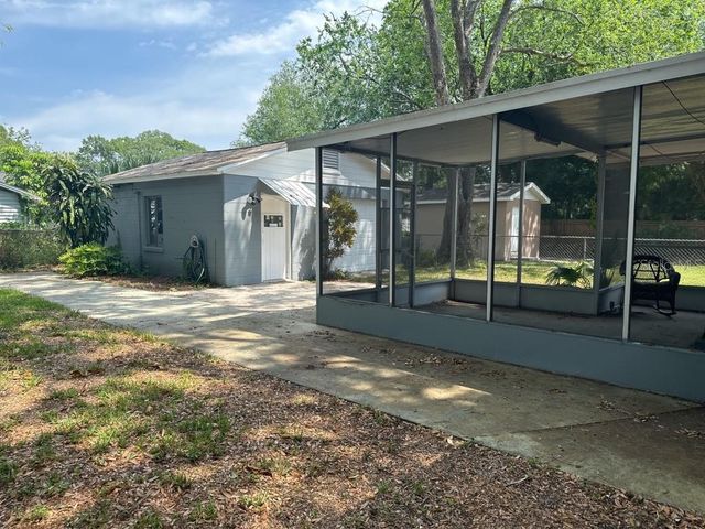 815 W PLYMOUTH STREET, Tampa, FL 33603