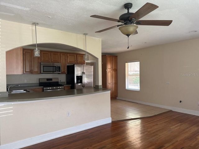 815 W PLYMOUTH STREET, Tampa, FL 33603