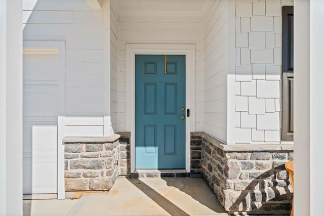828 Royal Red Court, Mcdonough, GA 30253