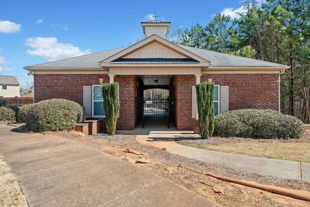 828 Royal Red Court, Mcdonough, GA 30253