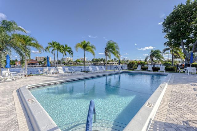 6449 Bay Club Drive 3, Fort Lauderdale, FL 33308