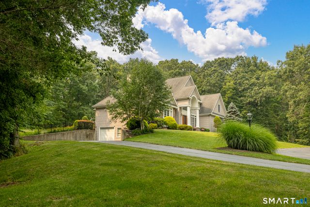 385 Second Hill Falls Lane, Bridgewater, CT 06752