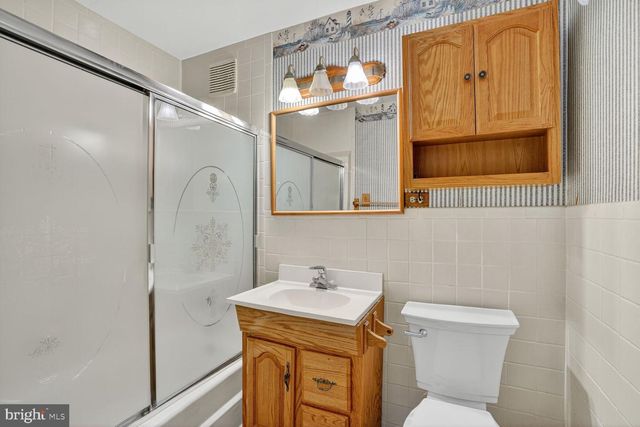 6120 SQUIRE LN, Alexandria, VA 22310