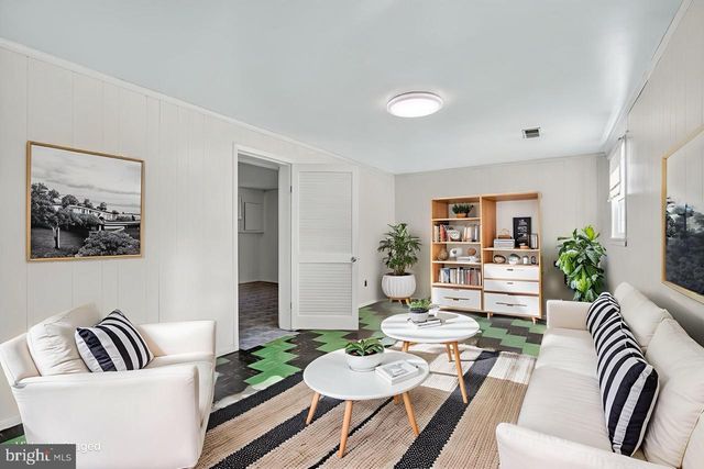 6120 SQUIRE LN, Alexandria, VA 22310
